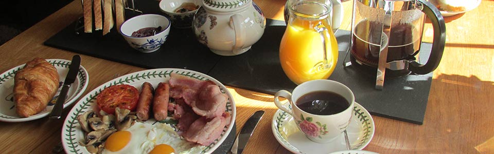 enjoy cooked breakfast before exploring snowdonia
